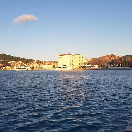 Апартаменты Old Town Hesed Сплит