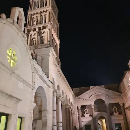 Old Town Hesed *