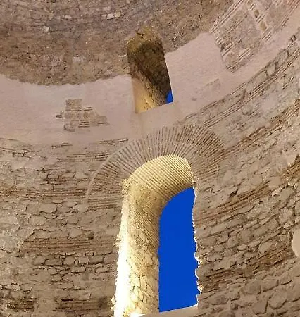 Old Town Hesed Apartman Split