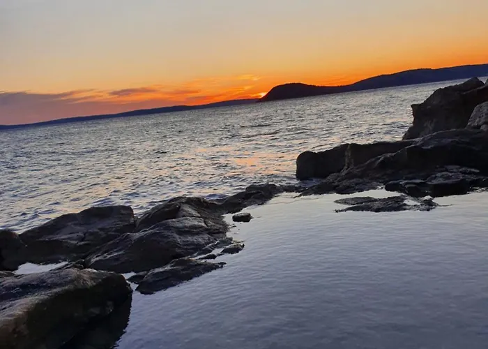 Old Town Hesed Apartman *