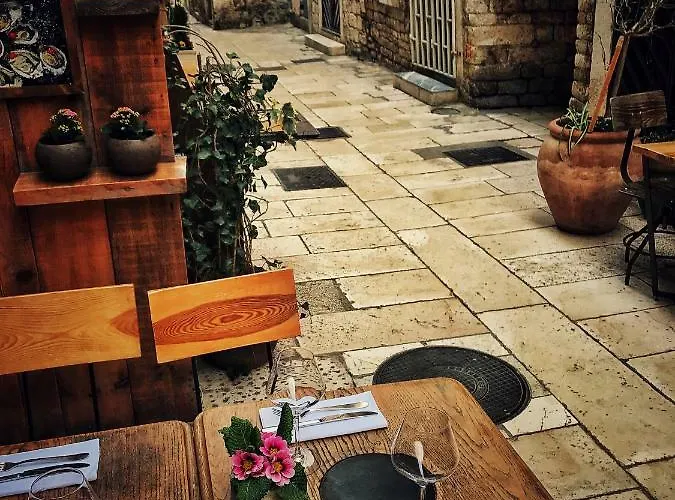 Old Town Hesed Apartman Split